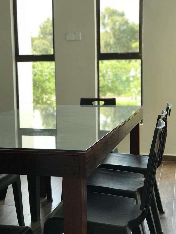 Orchard Villa Melaka Exterior photo